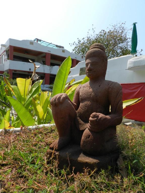 Mirabel Club Resort Haat Jomtien Eksteriør bilde