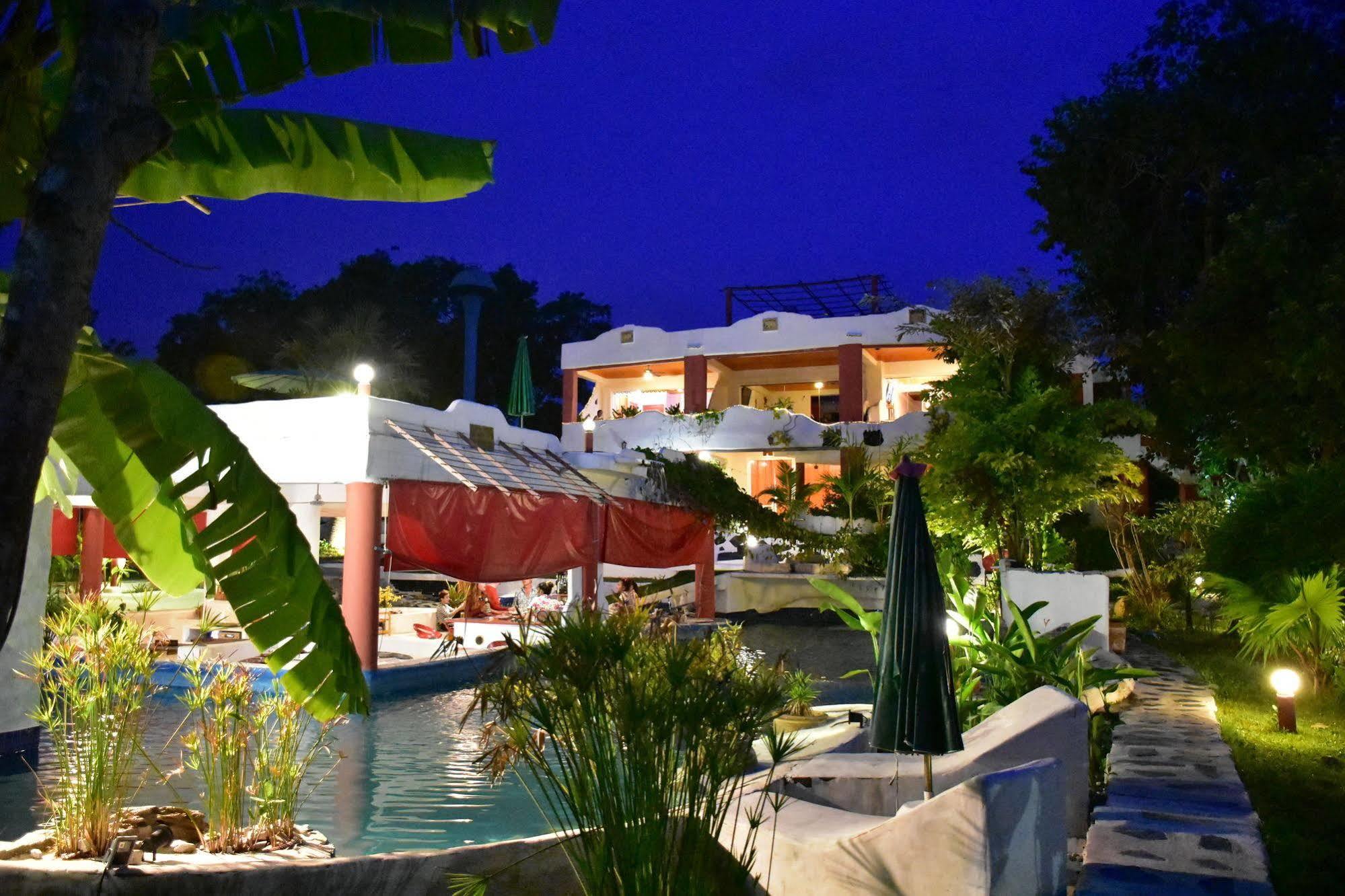 Mirabel Club Resort Haat Jomtien Eksteriør bilde