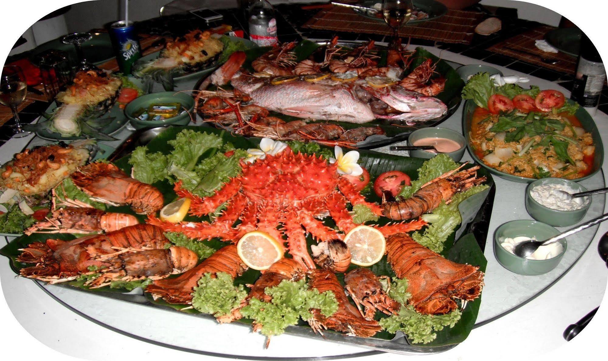 Mirabel Club Resort Haat Jomtien Eksteriør bilde